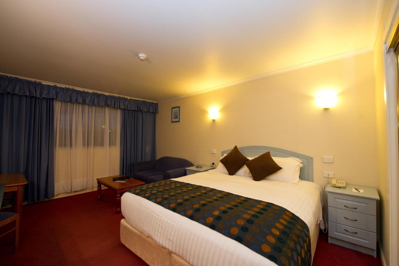 גלנורצ'י Best Western Balmoral Motor Inn מראה חיצוני תמונה