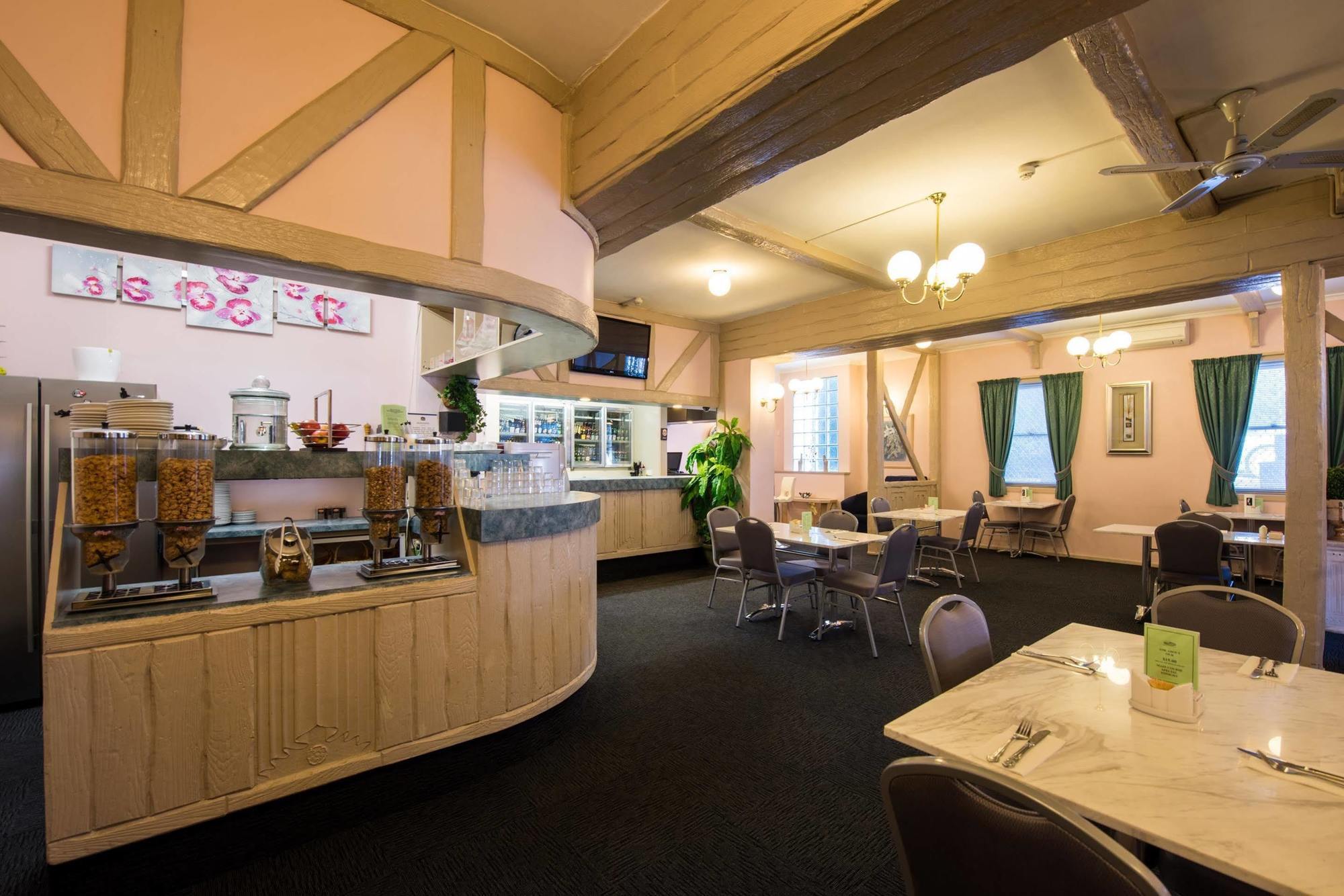 גלנורצ'י Best Western Balmoral Motor Inn מראה חיצוני תמונה